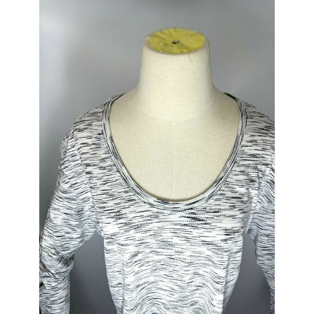Lululemon Womens Size 10 Meant to Move Thumb Holes Long Sleeve Black White - Picture 6 of 16